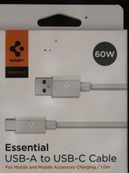 Spigen USB-A to USB-C 1 Metre Kablo 60W Güç / Hızlı Şarj / 480 Mbps Data Aktarım Hızı Type-C Ekstra Dayanıklı White