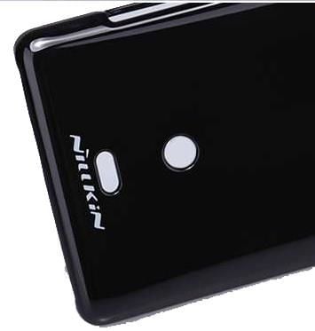 Nillkin Xperia T LT30p ile Uyumlu Parlak Sert Kauçuk Kılıf Siyah