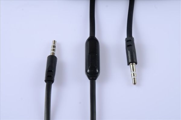 Mytell Universal Mikrofonlu 3.5 mm-3.5 mm AUX Baglanti Kablosu Siyah A Kalite