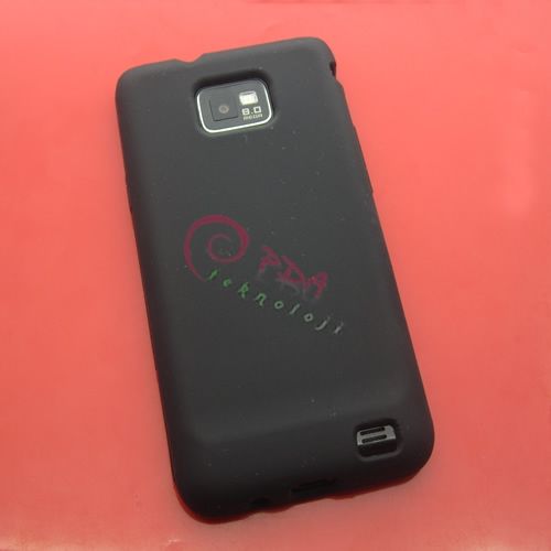 Galaxy S2 i9100 ile Uyumlu Yumuşak Silikon Kılıf Siyah