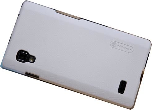 Nillkin Optimus L9 ile Uyumlu Sert Kauçuk Kılıf Beyaz