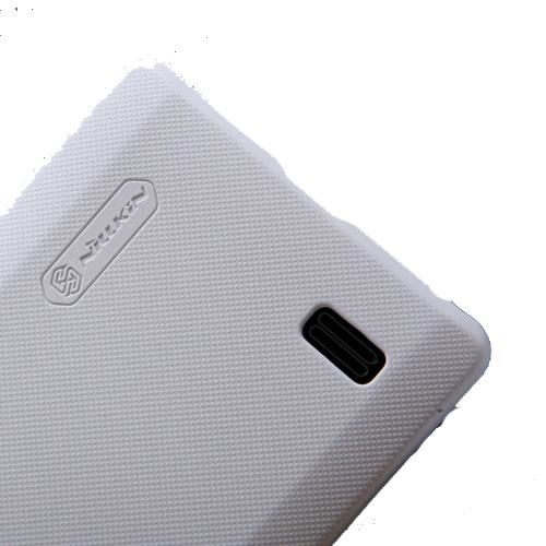 Nillkin Optimus L9 ile Uyumlu Sert Kauçuk Kılıf Beyaz