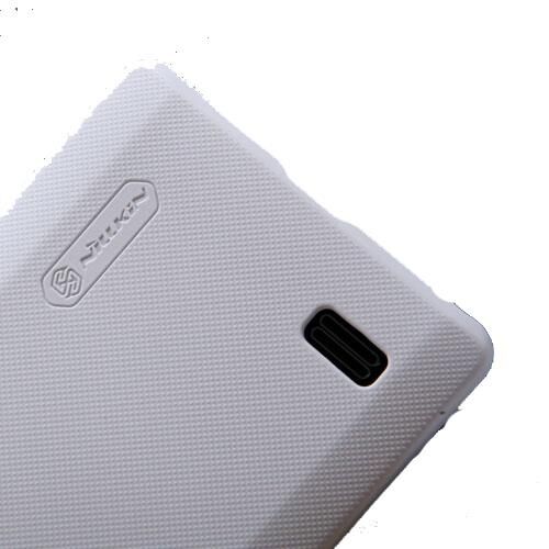 Nillkin Optimus L9 ile Uyumlu Sert Kauçuk Kılıf Beyaz