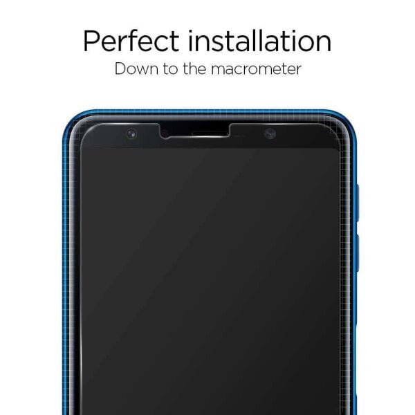 Spigen Galaxy A7 (2018) ile Uyumlu Ekran Koruyucu Glas.tR Slim HD