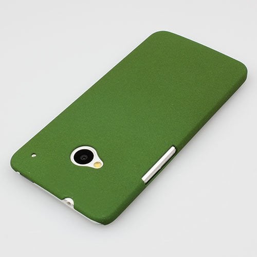 One M7 ile Uyumlu Kumlu Sert Kauçuk Kılıf Yeşil