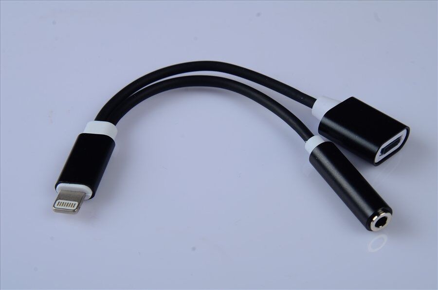 iPhone 7 ile Uyumlu Şarj AUX Bağlantı Kablosu Siyah A Kalite IPA-001