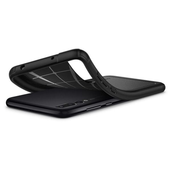 Spigen P20 Pro ile Uyumlu Kılıf Marked Armor